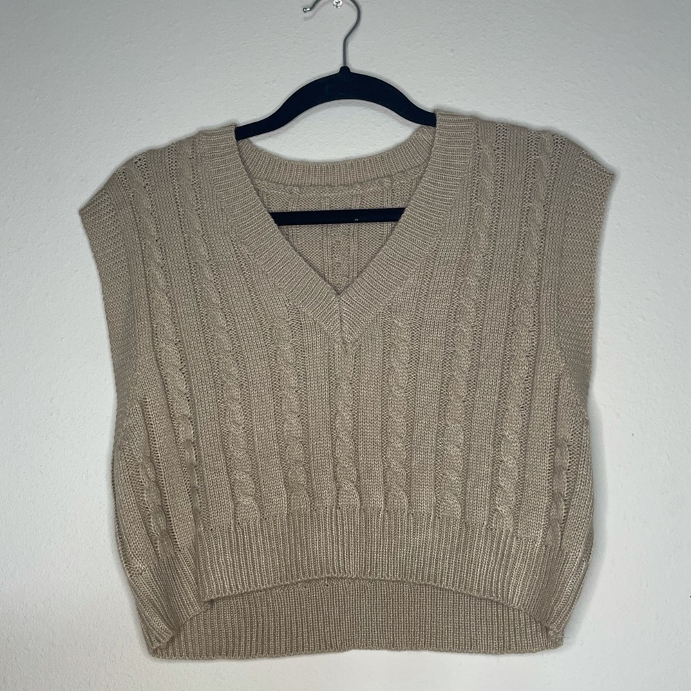 Sweater Vest